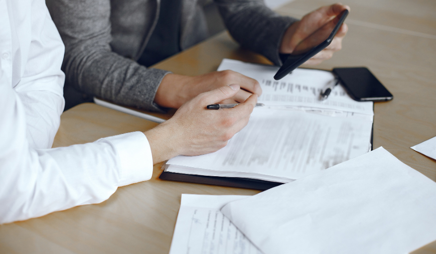 Licitaciones y subvenciones